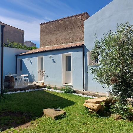B&B Il Borgo Delle Emozioni Dolianova Bagian luar foto