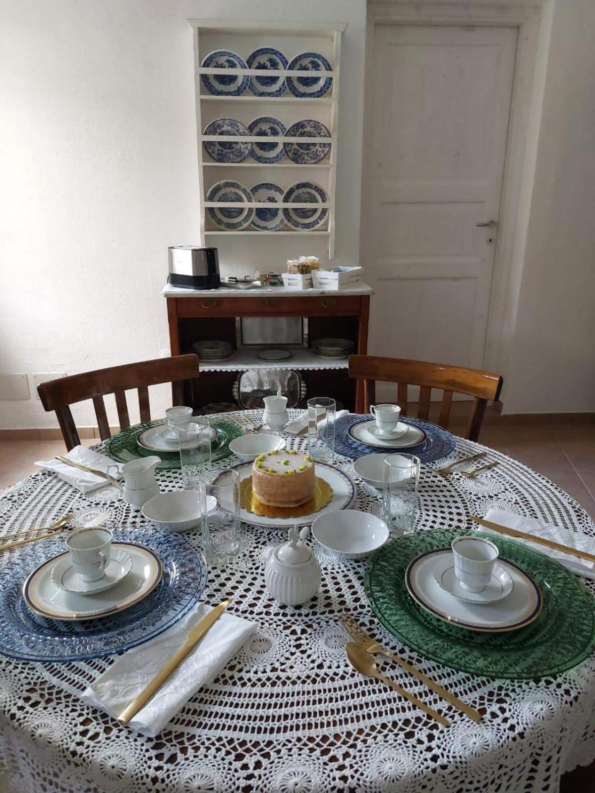 B&B Il Borgo Delle Emozioni Dolianova Bagian luar foto